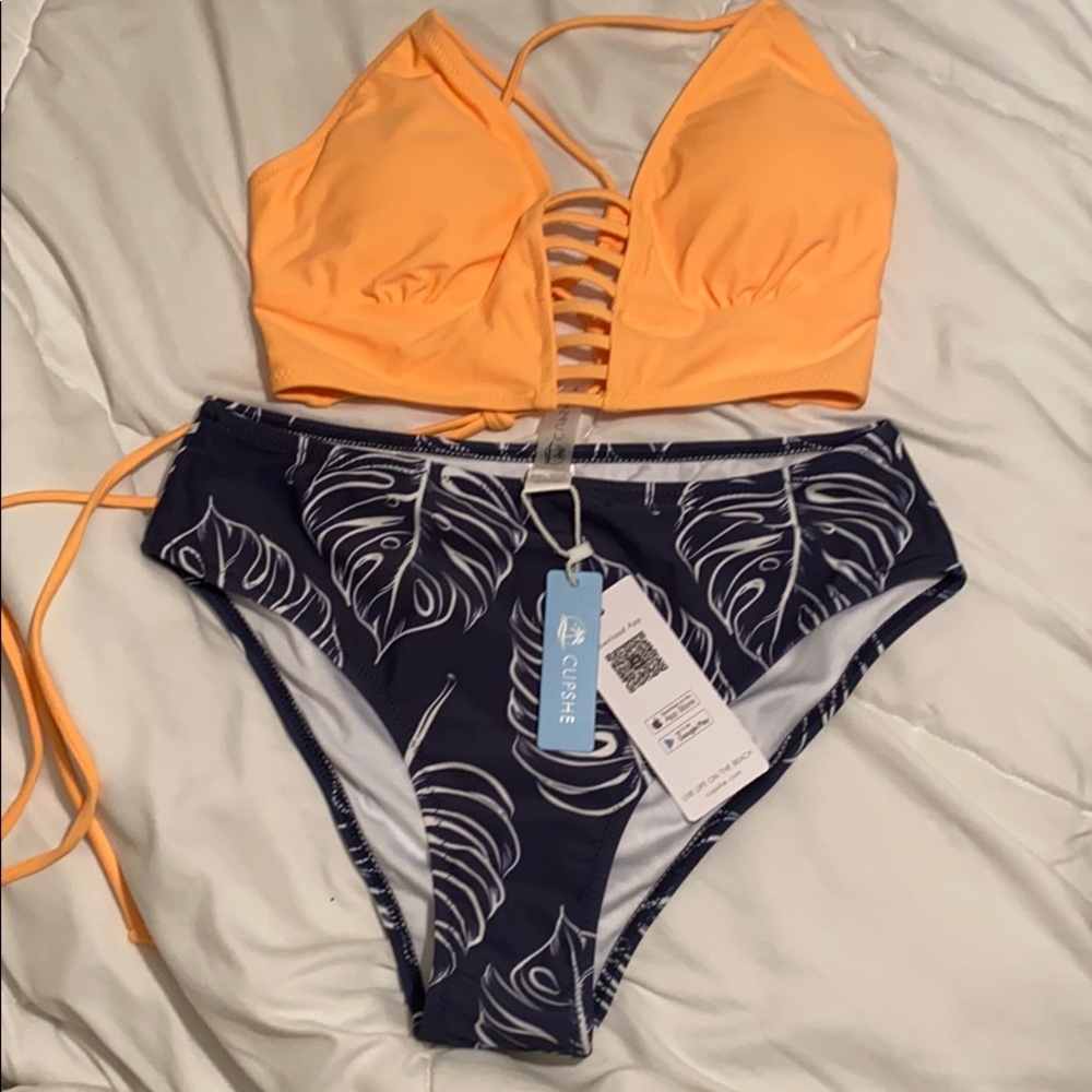 Cupshe bathing suit, tropical colored, size S